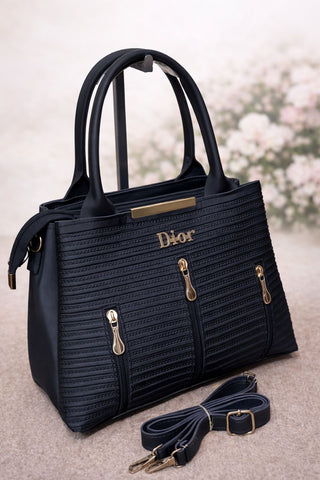 Dior Brand black handbag For Woman's in Pakistan